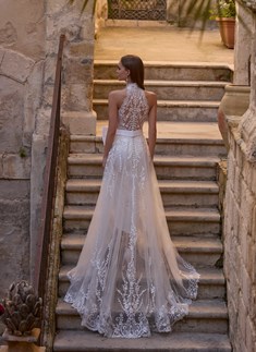 'Yakira Wedding Dress