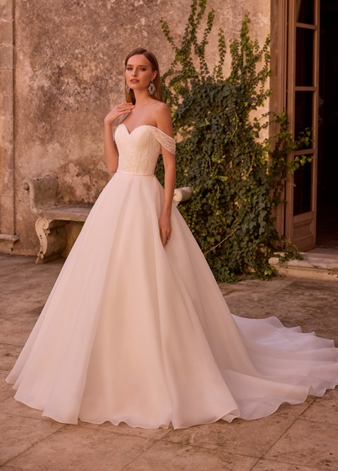 Yoshie Wedding Dress