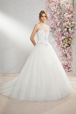  Victoria  Jane Romantic Wedding  Dress  Styles Plus  Size  