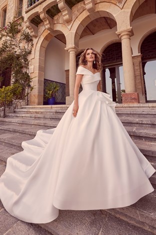 69317 Nikeesha - Wedding Dresses - Ronald Joyce Wedding Dress by